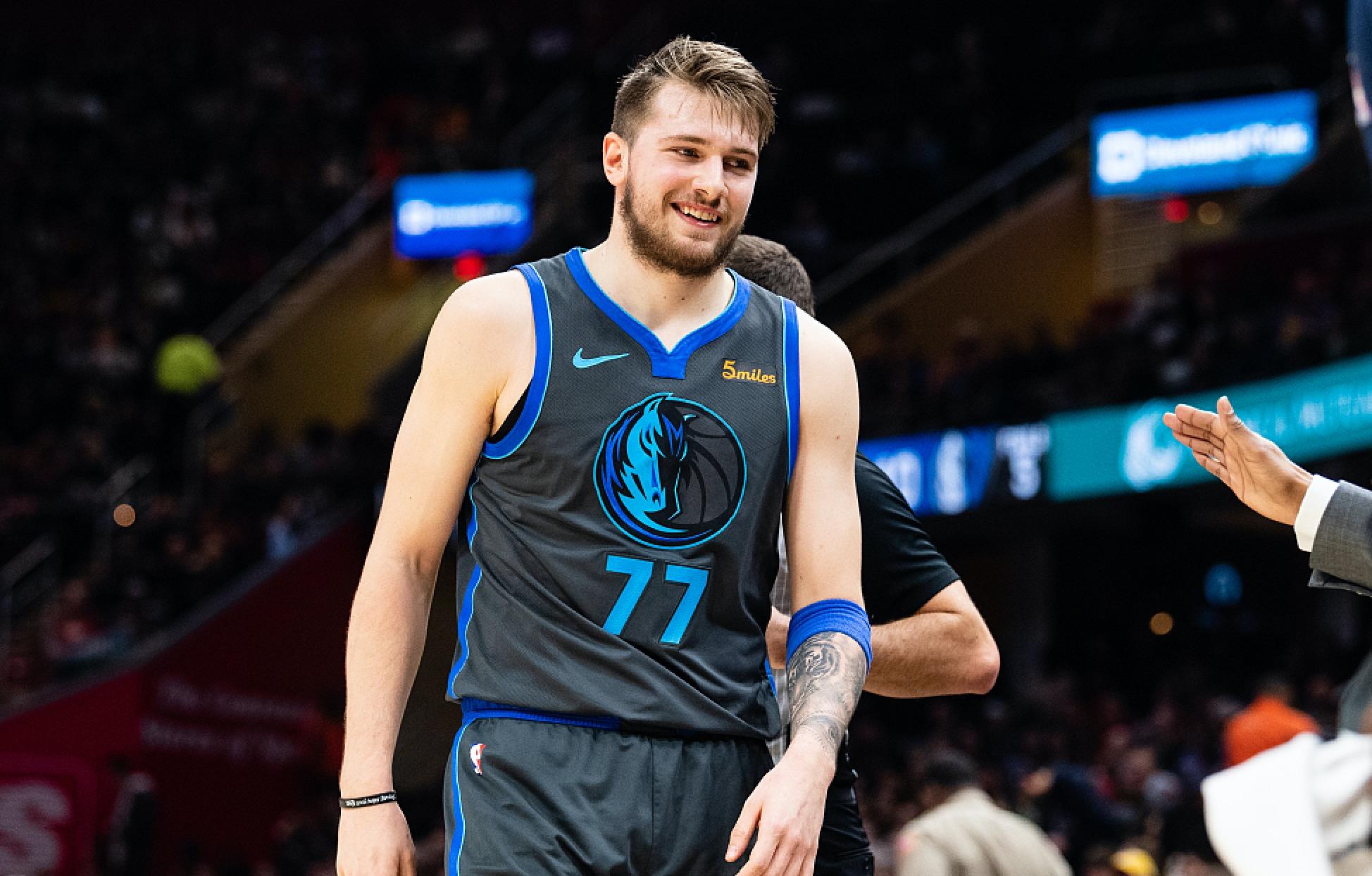 都显示出邻 都显示出邻